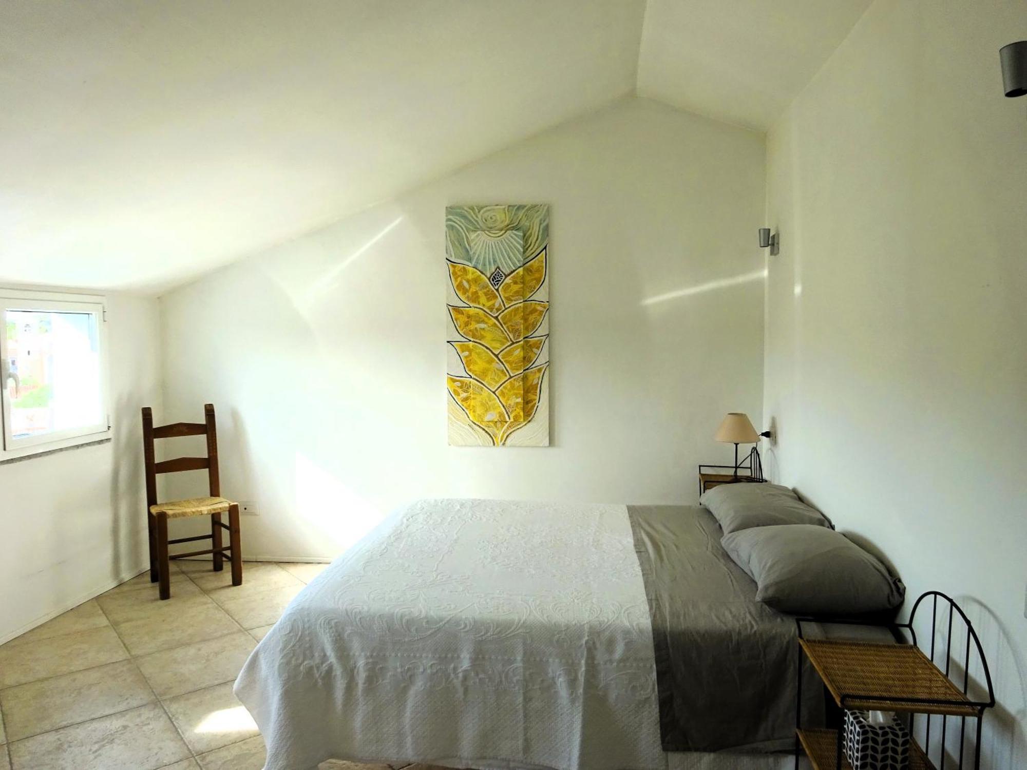 White - San Pantaleo Apartment Екстериор снимка