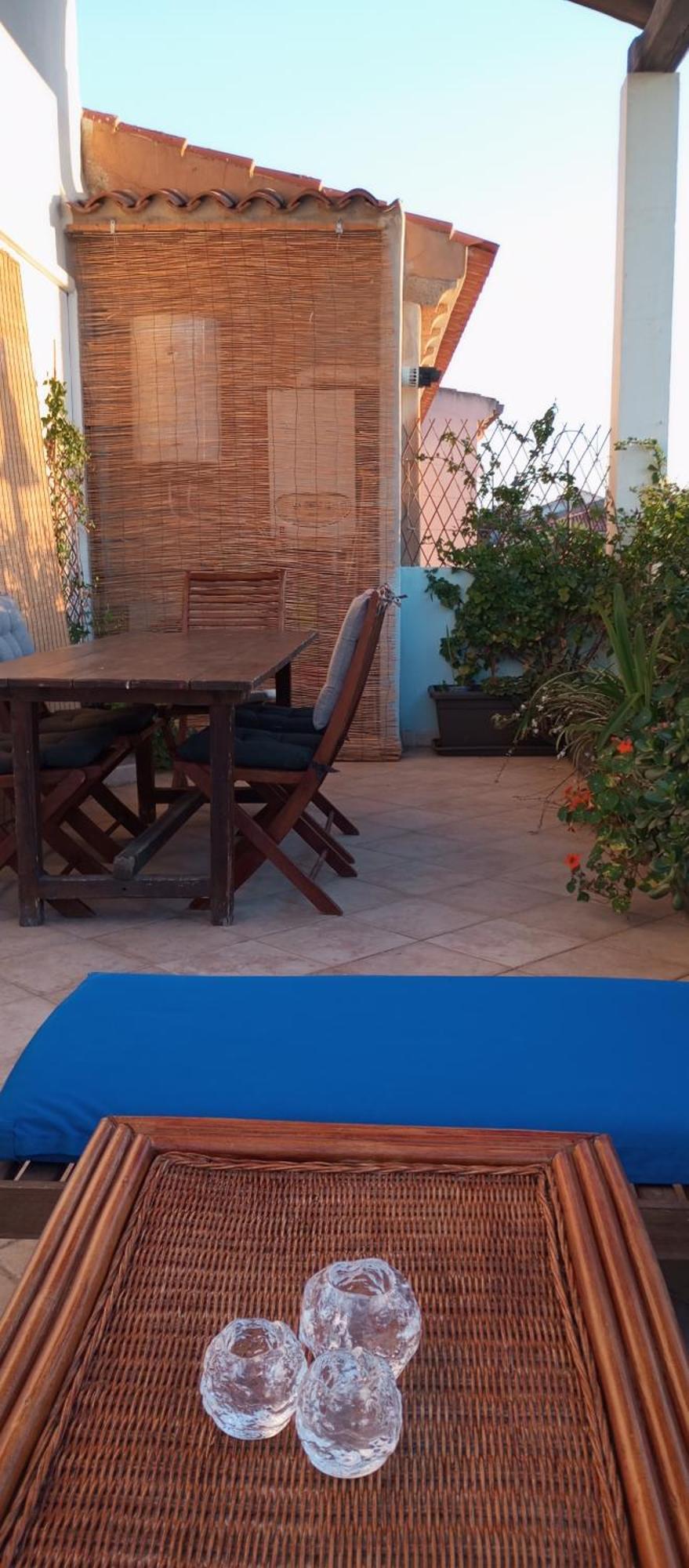 White - San Pantaleo Apartment Екстериор снимка