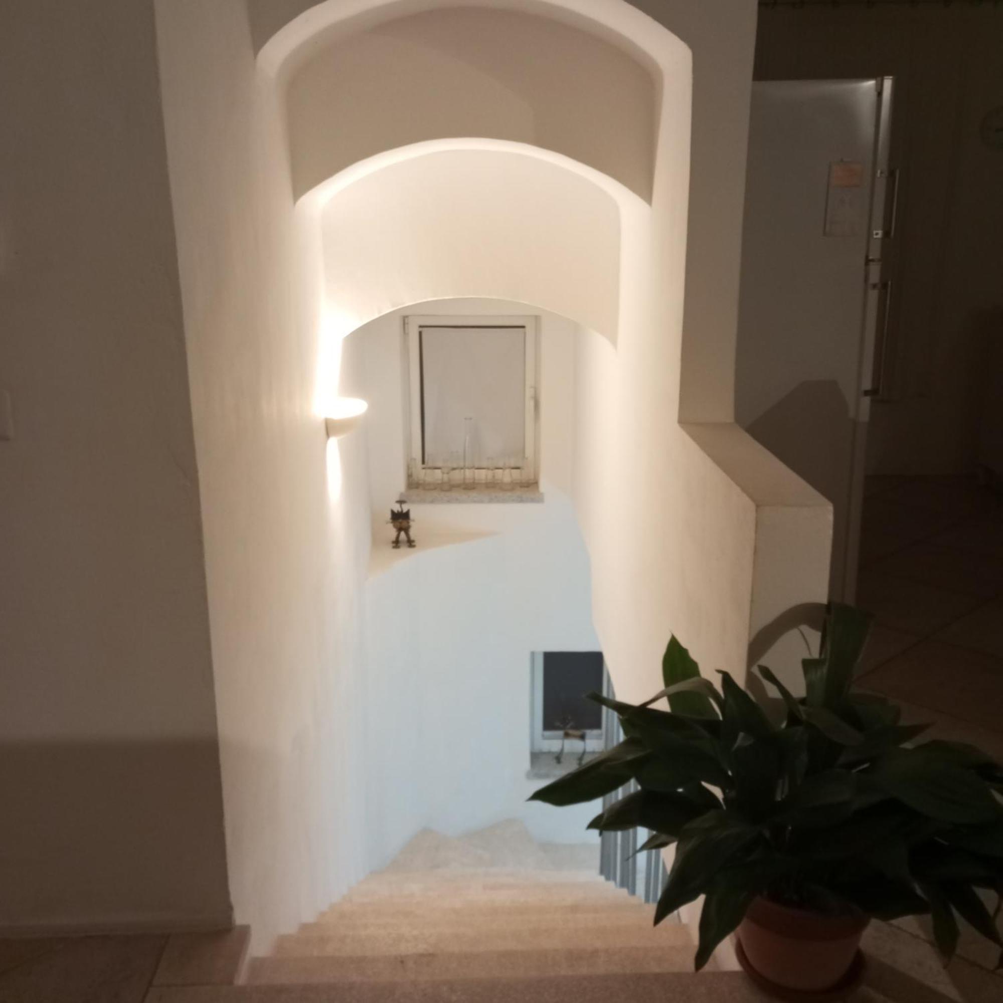 White - San Pantaleo Apartment Екстериор снимка